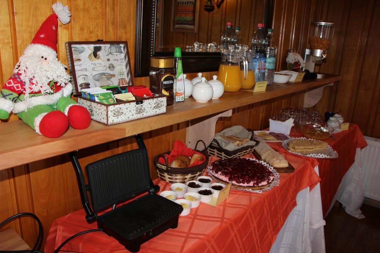 Hostal Fernando De Magalhaes Punta Arenas Esterno foto