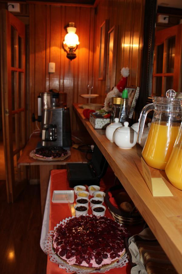 Hostal Fernando De Magalhaes Punta Arenas Esterno foto